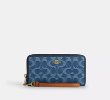 Coach Long Zip Around Wallet In Signature Denim - Gold/Indigo