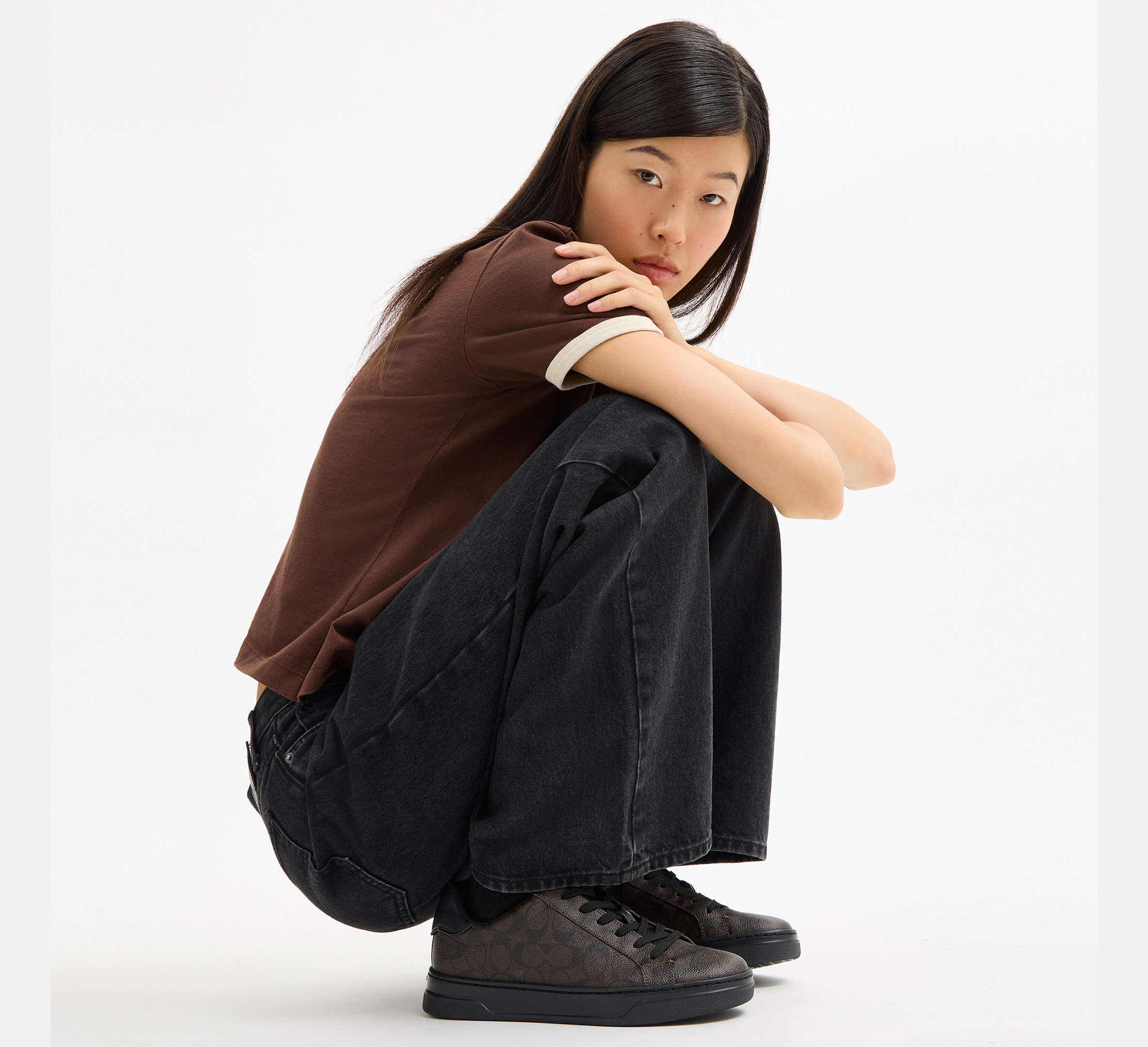 Coach  High Line Sneaker In Signature - Coated /Walnut & Black