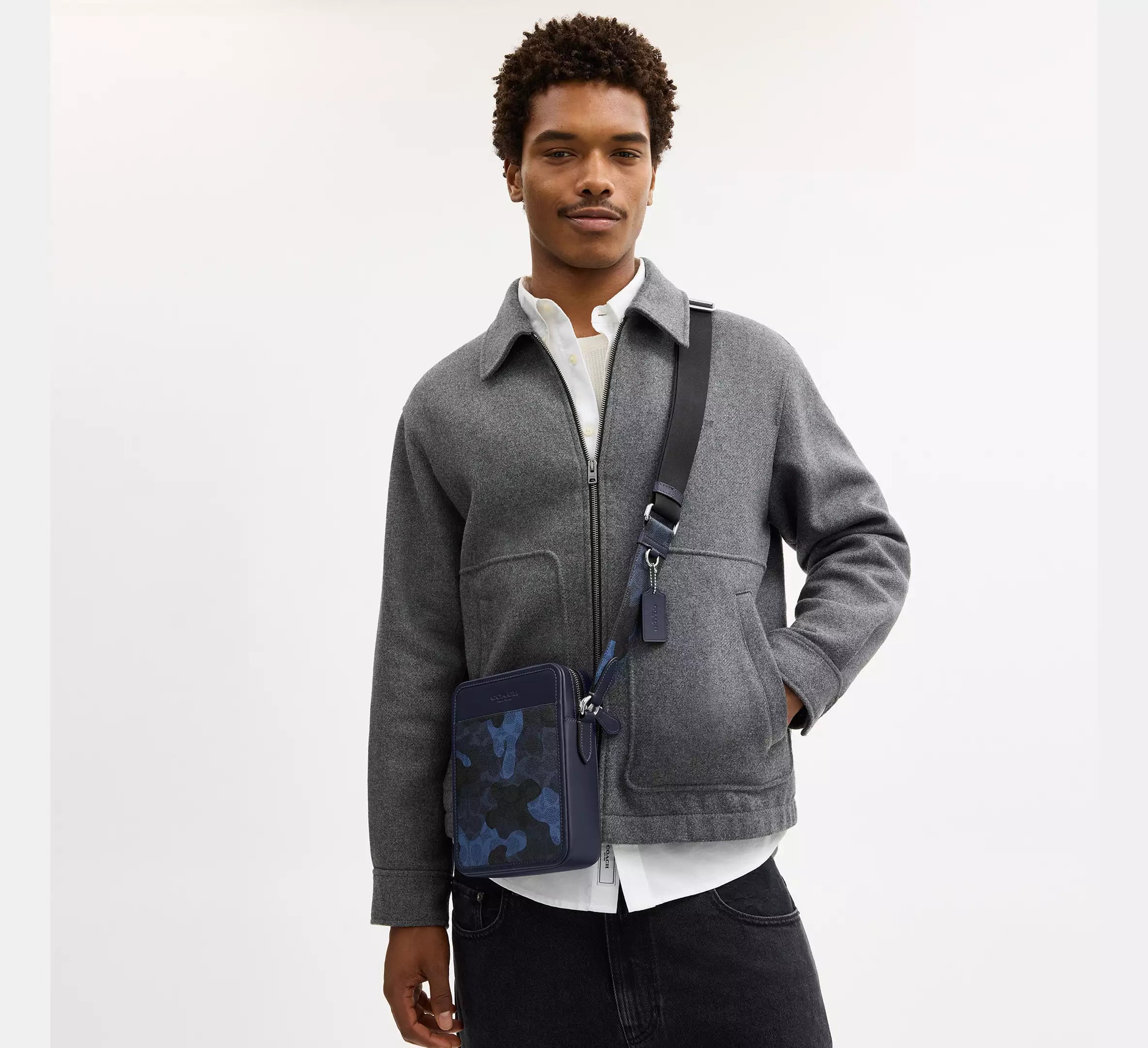 Coach Sullivan Crossbody Bag In Signature Camo Print - Silver