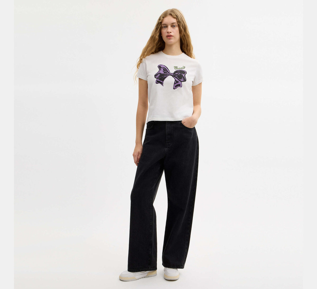 Coach Charms Raglan T-Shirt In Organic Cotton  -  Vintage Ivory