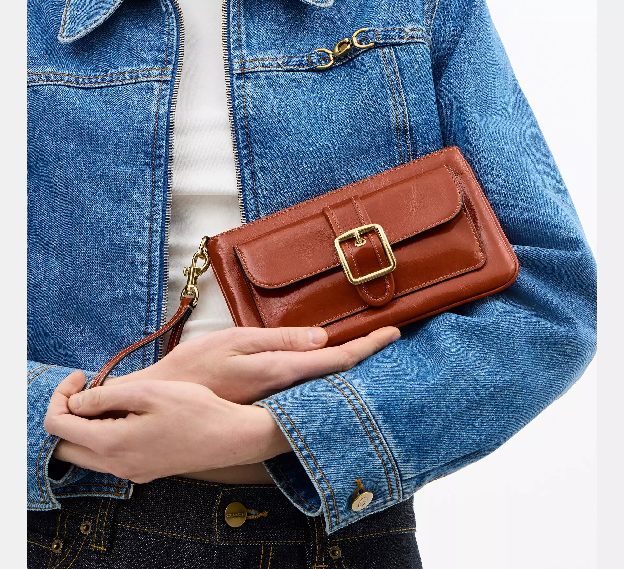 Coach Ashton Wristlet  -  Im/Cinnamon
