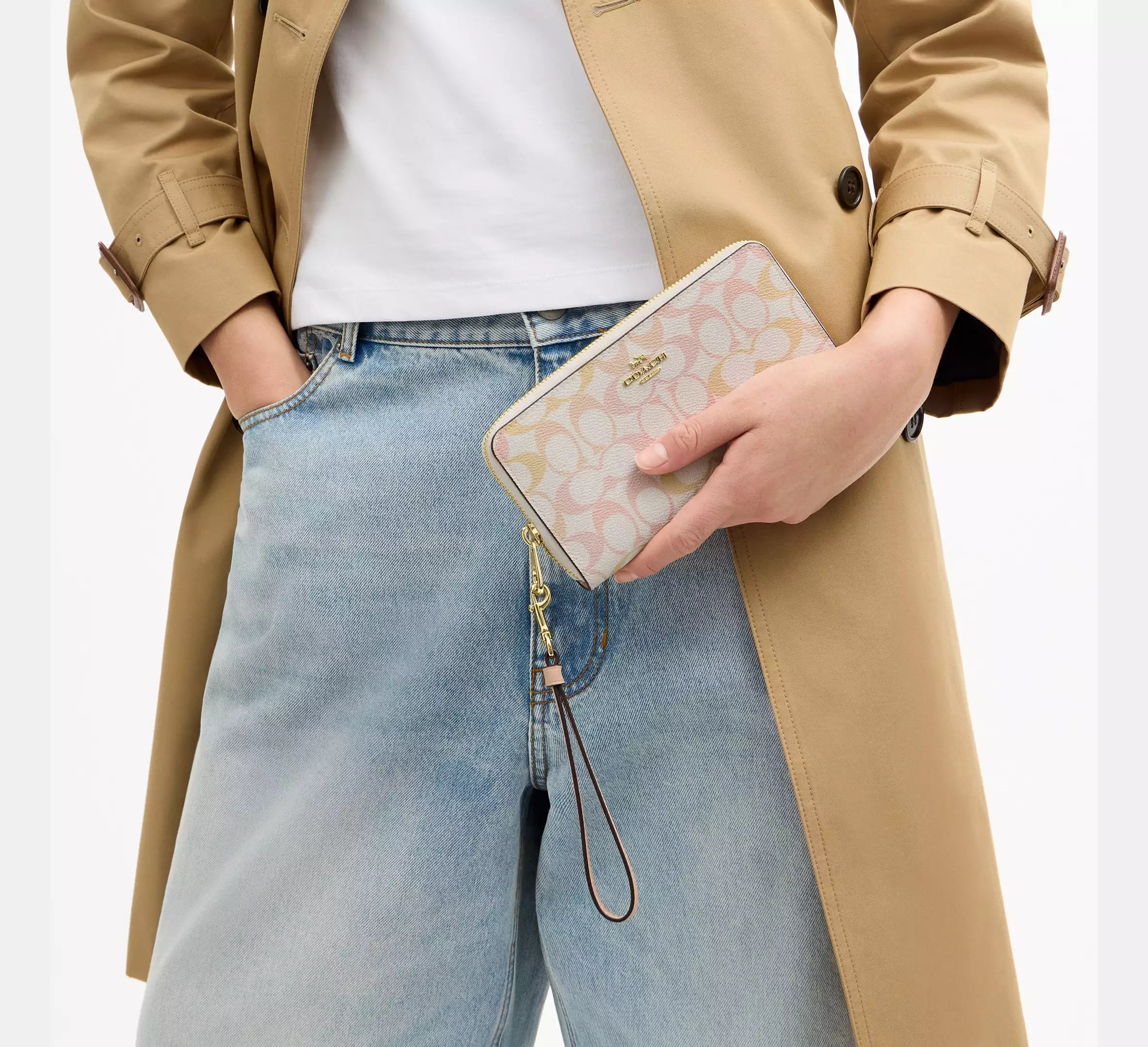 Coach Long Zip Around Wallet In Signature - Gold/Chalk/Pink – Kanadadan ...