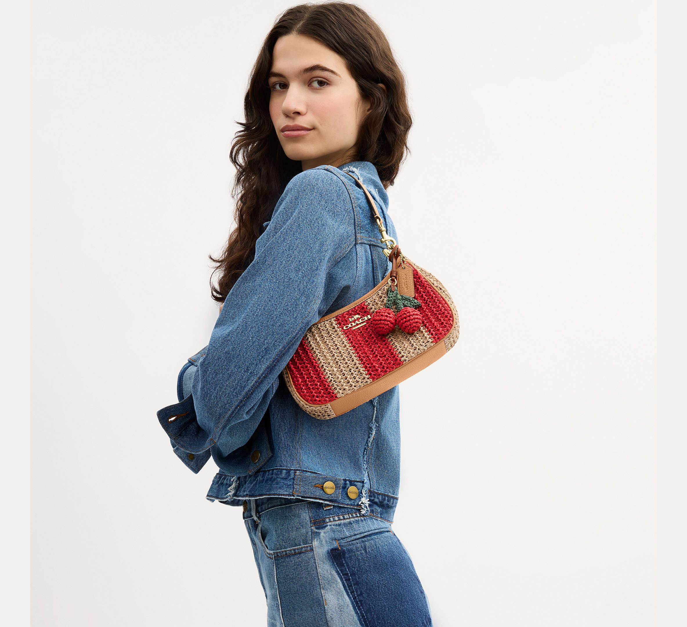 Coach Teri Shoulder Bag With Stripes And Charm  - straw/Gold/Red/Tan