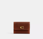Coach Essential Card Holder Wallet In Loved Leather  -  Brass/Brown