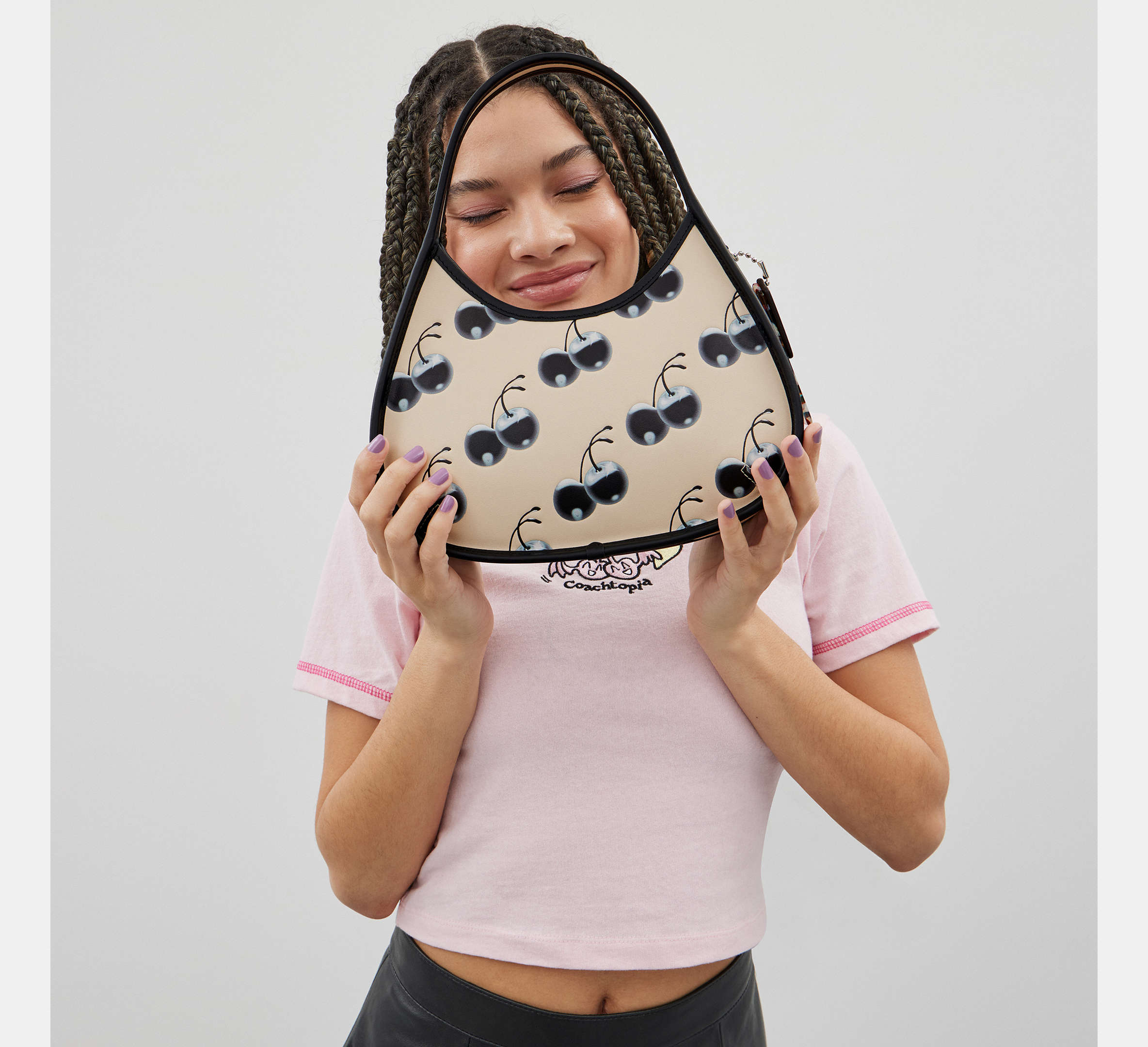 Coach Ergo Bag In Coachtopia Leather With Cherry Print - Black/Cloud Multi