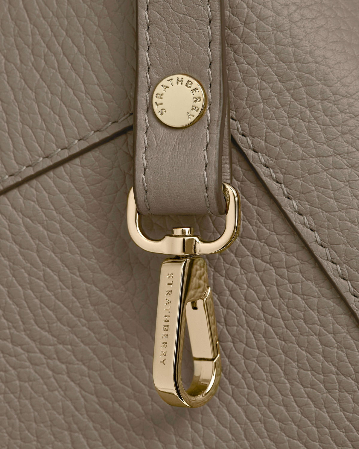 Strathberry Mosaic Nano  -  Taupe