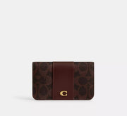 Coach Essential Slim Card Case In Signature  - Brass/Maple
