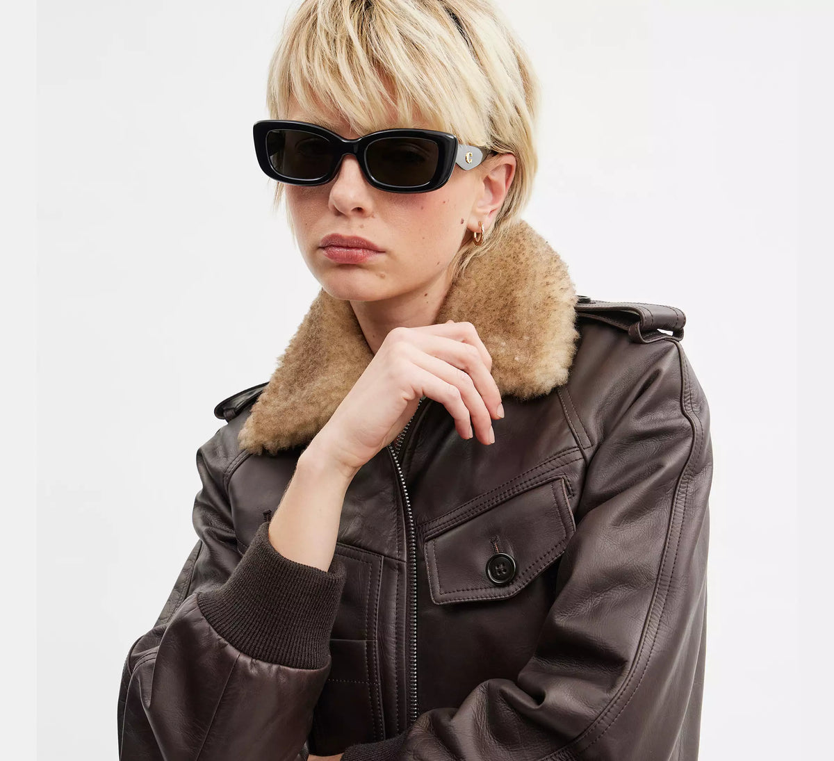 Coach C Hardware Narrow Rectangle Sunglasses  -   Black