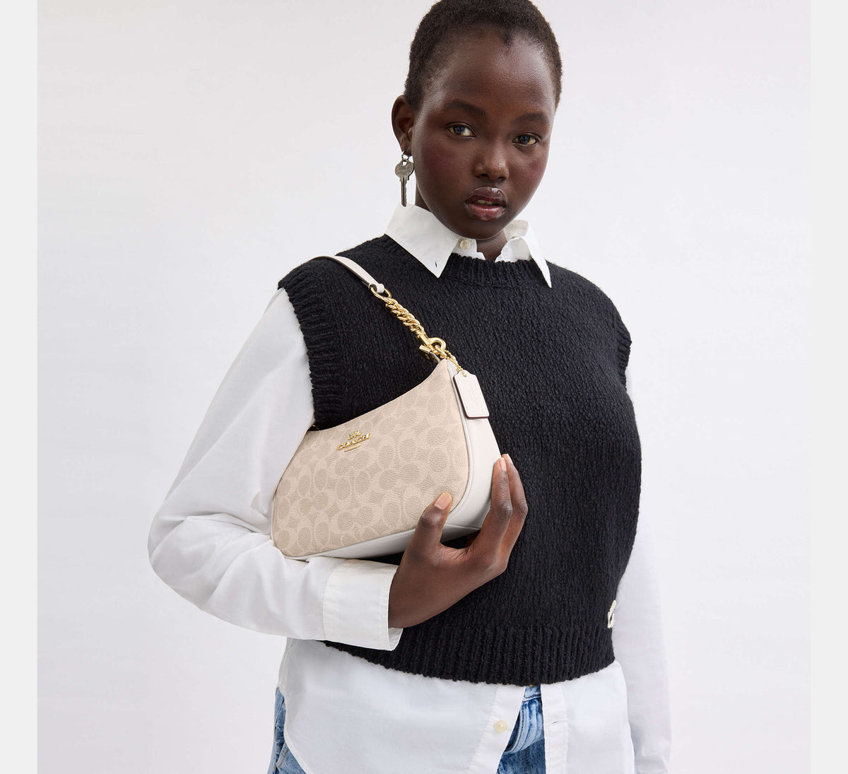 Coach Teri Shoulder Bag In Signature Gold/Sand/Chalk