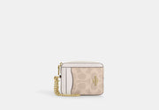Coach Zip Card Case In Signature  - Gold/Sand/Chalk