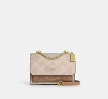 Coach Klare Crossbody Bag In Blocked Signature  - Gold/Sand/Tan - Hemen Teslimde
