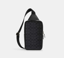 Coach Sullivan Pack In Signature  -  Gunmetal/Charcoal/Black
