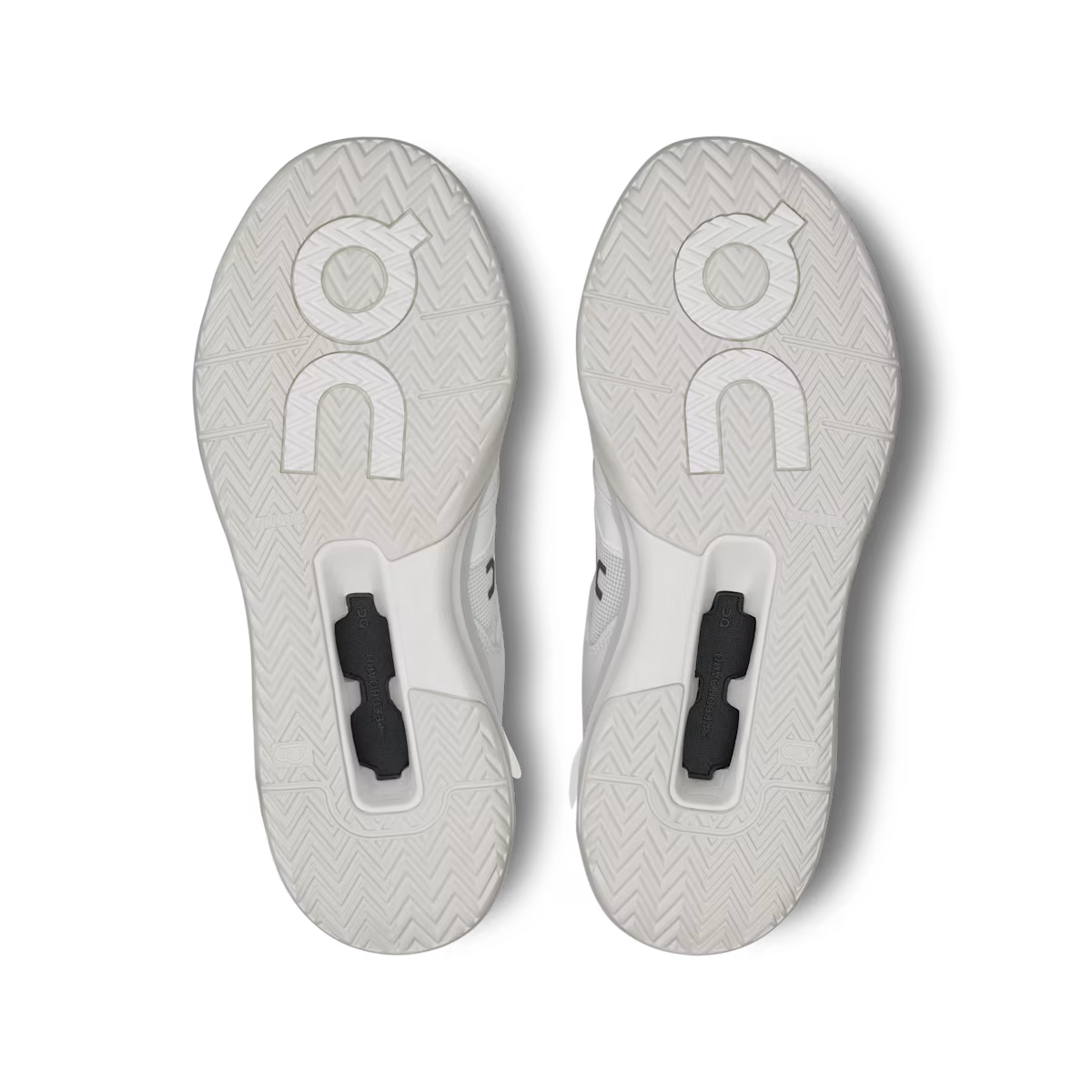 On Cloud Women THE ROGER Clubhouse Pro - White | Ice