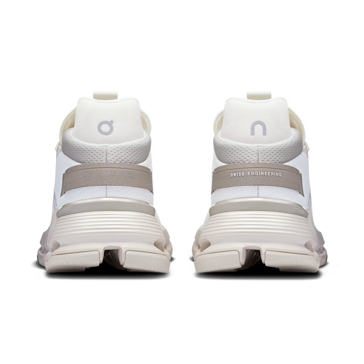 On Cloud Women Cloudnova 2 - Ice | Sand