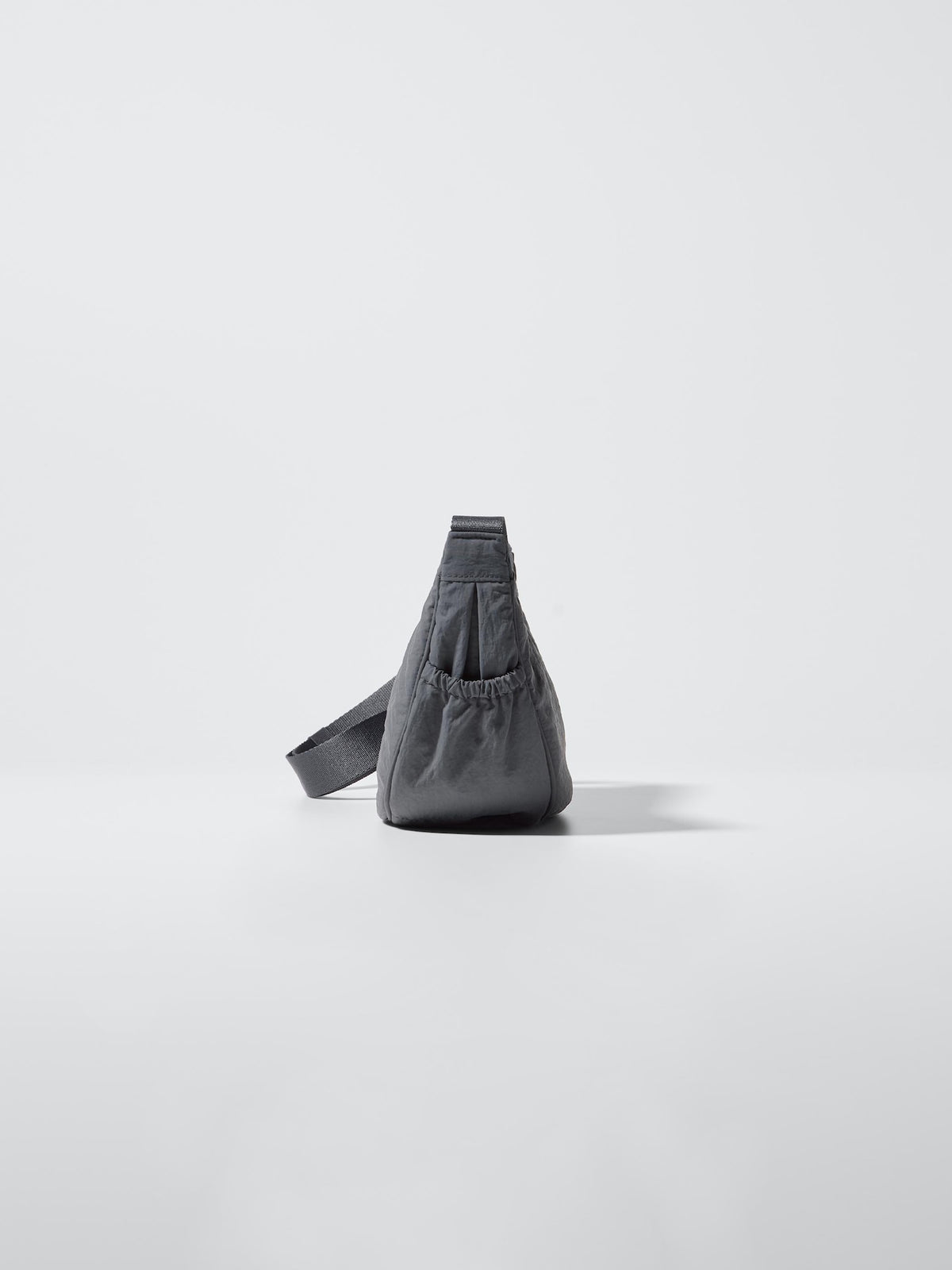 UNIQLO Unisex Round Mini Shoulder Bag-BEIGE