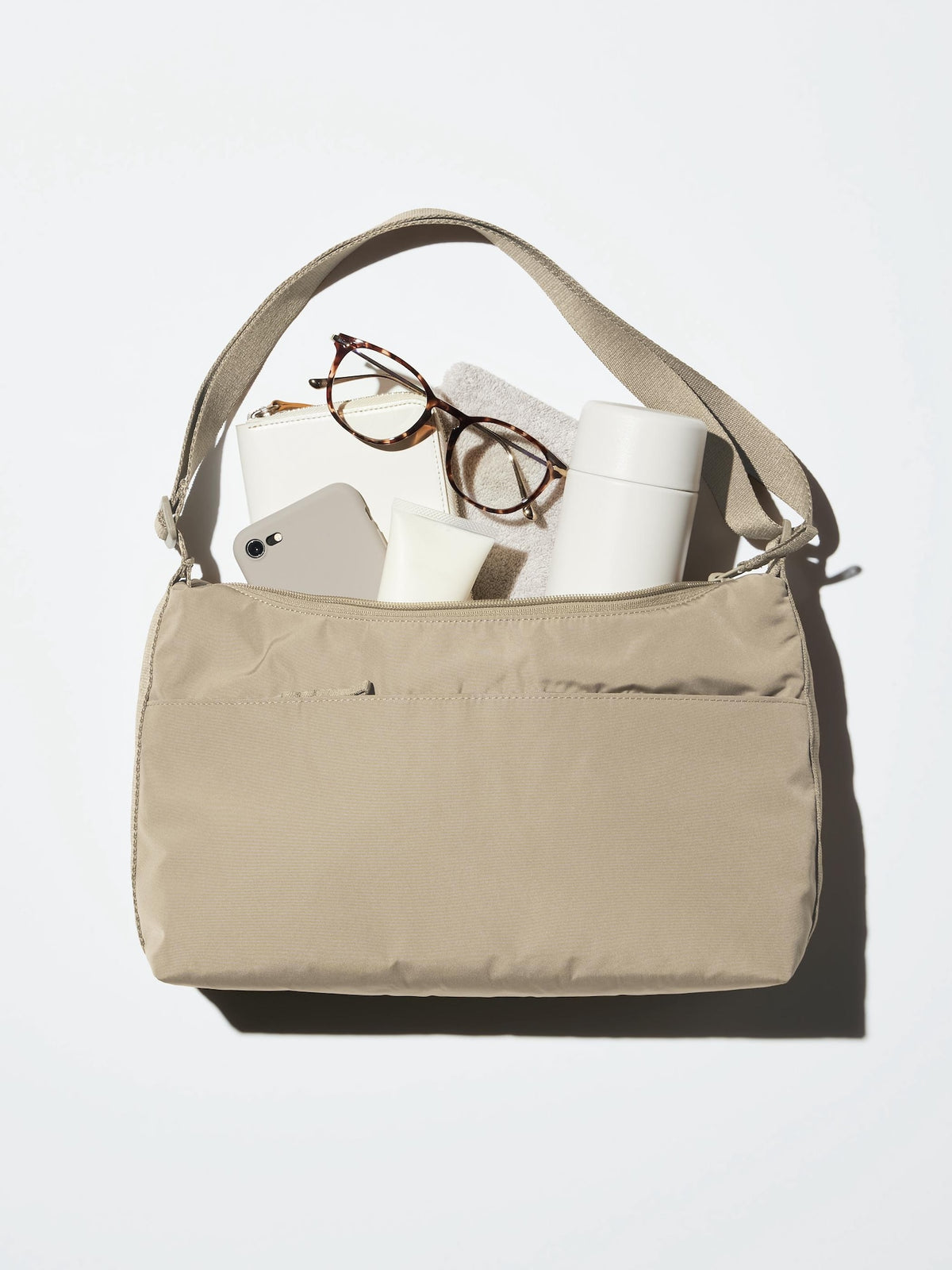 UNIQLO 2 Way One Handle Bag-DARK BROWN