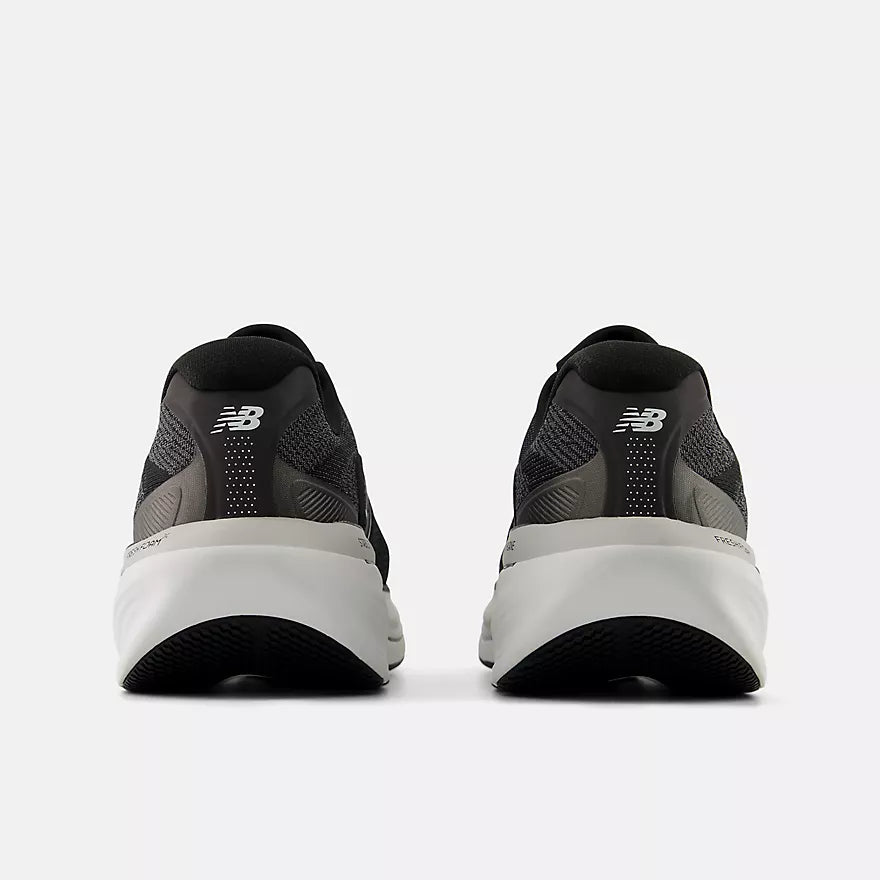 New Balance Men's Fresh Foam X 860v15  -  BLACK with WHITE  -  M8607GW