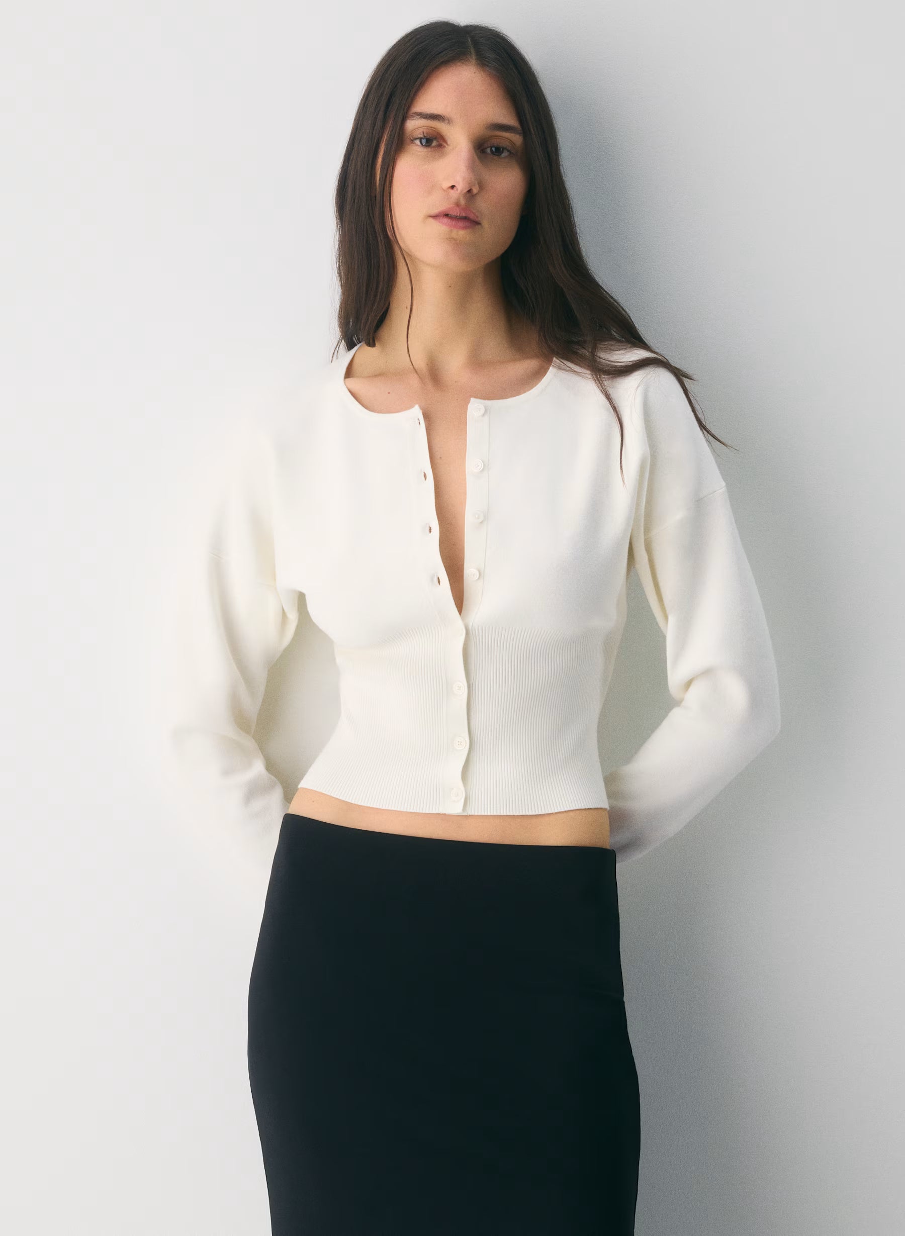 Aritzia Golightly Cardigan - Wonder Yarn -  Light Birch