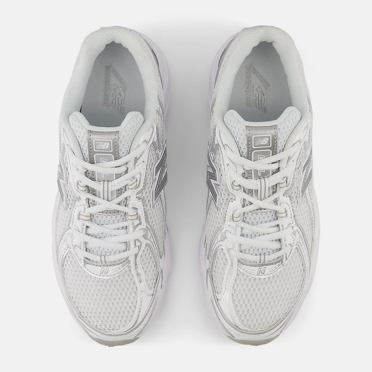 New Balance Unisex 740   -  White with Silver Metallic and Reflection  -  U740WM2