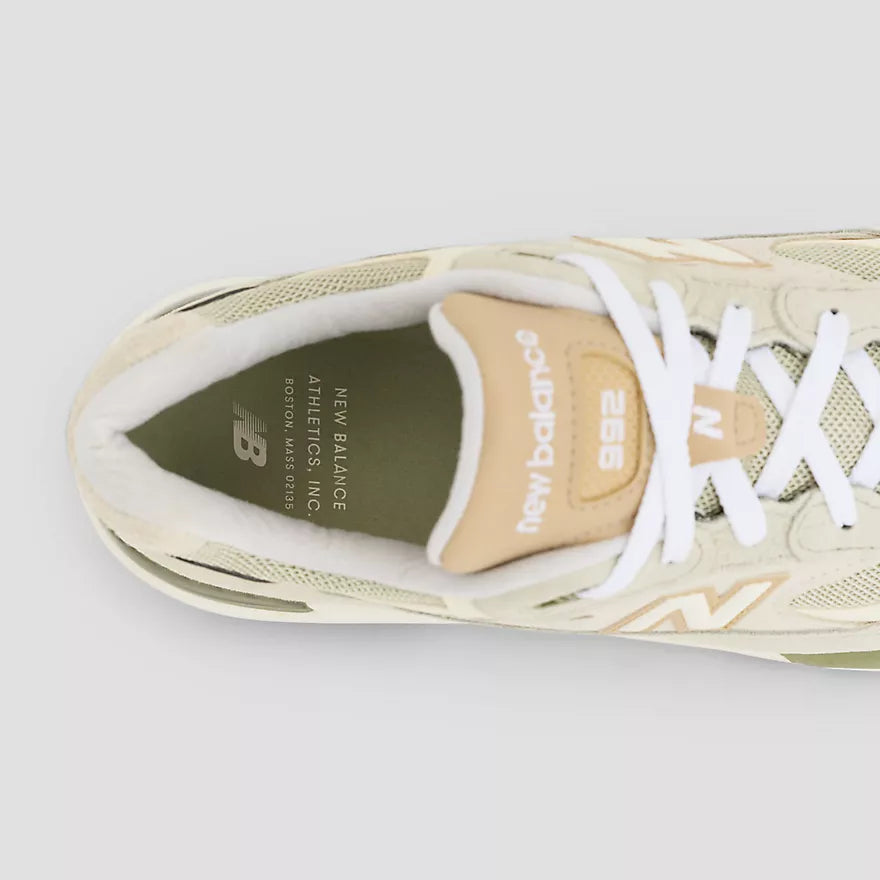 New Balance Made in USA 992 - OLIVINE with INCENSE and RAW CASHEW - U992720