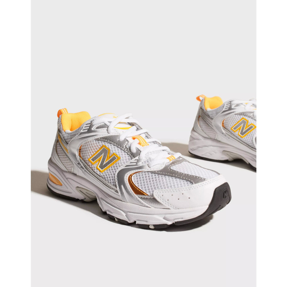 New Balance 530 Sneaker White/Vibrant Apricot  MR530PUT - HEMEN TESLİMDE